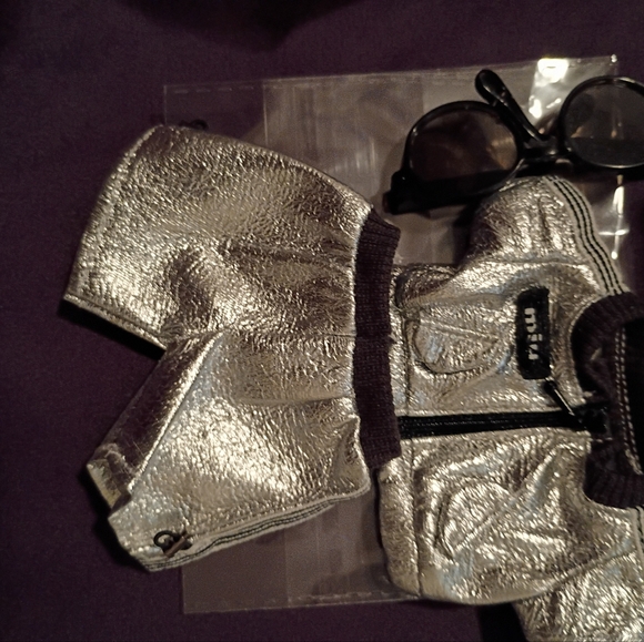 What’s in the box Doll Clothes - Picture 10 of 15